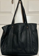 Kim Rogers Women's Black Textured Handbag Deep Pockets‎ Outside Handbag Photo 0