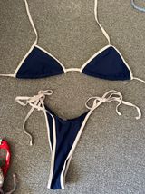Bikini Photo 0