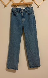 Abercrombie and Fitch The 90s Relaxed Jean size 6 Photo 0