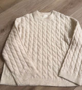 Oversized Cream H&M Sweater Photo 0