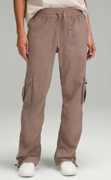 Lululemon Dance Studio Relaxed-Fit Mid-Rise Cargo Pant Women’s Size XS (4-6) Photo 0