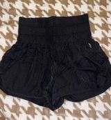 Shorts Photo 0