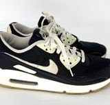 Nike Air Max Lace Up Low Top Athletic Sneakers Black and White Size 10 Photo 0