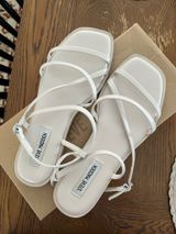 Steve Madden Sandals Photo 0