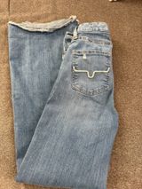 Kimes- Olivia’s size 0/32 Photo 0