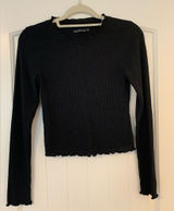 Abercrombie & Fitch Ribbed Knit Cropped Top Black Size Small Ruffle Accents Photo 0