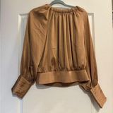 Express top Photo 0