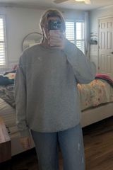 Sweatshirt Photo 0