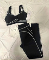 Alo Yoga Set medium black Photo 0