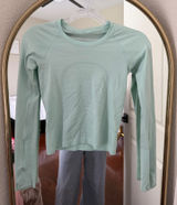 Lululemon Long Sleeve Shirt Photo 0