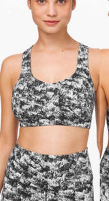 Lululemon Free To Be Serene Bra Photo 0