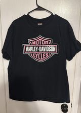 Tee Photo 0