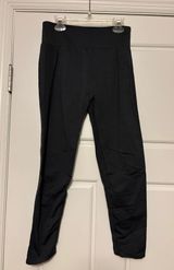 Fabletics Charcoal Grey 7/8 High Waist Leggings Photo 0