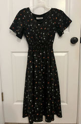black floral midi dress Photo 0