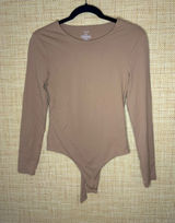 Nuuds Women Tan Long Sleeve Crew Neck Bodysuit Small Neutral Minimalist Photo 0