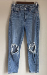 American Eagle Mom Jeans Womens 2 Short Distressed High Rise Rigid Blue Denim Photo 0