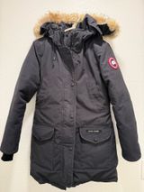 Canada Goose navy trillium heritage down parka coat with coyote fur hood Photo 0