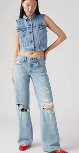 New Levi’s 29x30 Premium Low Loose Women's Jeans Probably OK Light Wash Photo 0