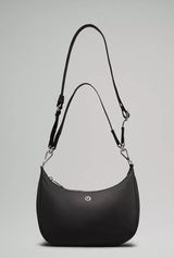 lululemon athletica Black Shoulder Bag Photo 0