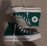 Kelly Green Platform Converse Chuck Taylor 8 Photo 0