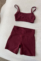 Aritzia Workout Set Photo 0