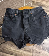 Levi’s 501 Shorts Photo 0