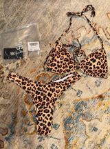 Leopard Bikini Amazon Set Photo 0