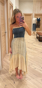 Boutique Dress Photo 0