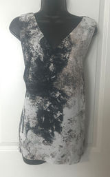 Women's‎ Marble Print V-Neck Sleeveless Blouse Top 1X Photo 0