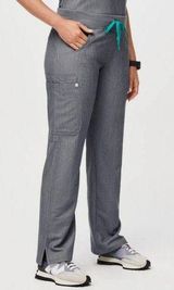 FIGS Cade Cargo Scrub Pants Straight Leg Graphite Gray Women's Small Pants Photo 0