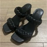 A new day black heels  Photo 0