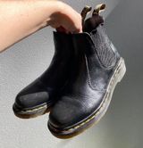 Dr Martens black leather 2976 Chelsea boots π₯ Photo 0