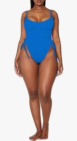 Amazon One-Piece Swimsuit Photo 0