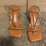 Sandal Heels Photo 0