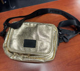 Victoria’s Secret pink crossbody // 091122 Photo 0