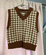 Sweater Vest  Photo 0