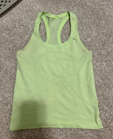 Lululemon Tank Photo 0