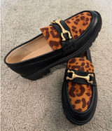 New Journee Collection Jessamey Leopard Black Lug Loafers Women’s Size 6 Photo 0