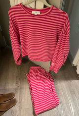 Pants Store Striped Set Photo 0