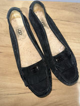 UGG 1949 Driving Loafer Suede Sheepskin Kiltie Moc Toe US Sz 8.5 F‎ Photo 0