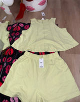 day+moon outfit Yellow Photo 0