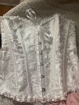 Corset White Size 4 Photo 0