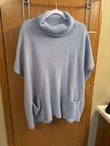 Shein Sweater Vest Photo 0