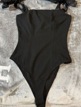 NWT Lulus Size Medium Black Tie Strap Bodysuit Women Top Chic Classic Stretch Photo 0