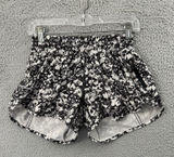 Lululemon Tracker Shorts V‎ Low Rise 4" Black White Floral Athletic Women's 6 Photo 0