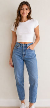Abercrombie & Fitch Vintage Wash Annie High Rise Girlfriend Tapered Leg Jeans Photo 0