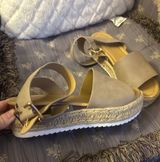 Shoes Photo 0