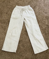 Aritzia Sweatpants Photo 0