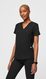 FIGS Casma Three-Pocket Scrub Top Photo 0