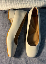 Soft Lillian Pump Heel Women’s size 9.5M Photo 0